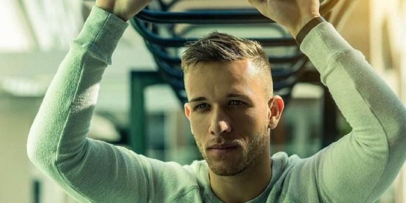 人队股东 人队股东