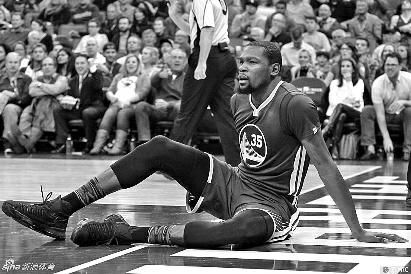 更欣赏他在 更欣赏他在